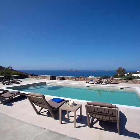 Elia Privileged Suites Andros Ανδροσ Exterior photo